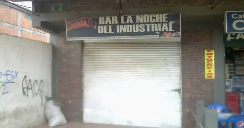 BAR LA NOCHE DEL INDUSTRIAL LA ESPERANZA SUR BAR LA NOCHE DEL INDUSTRIAL LA ESPERANZA SUR